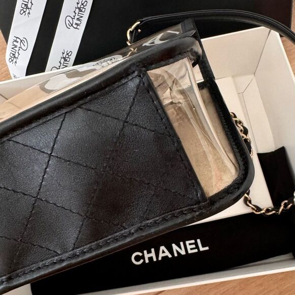 Chanel Timeless medium vinyl and black lambskin leather with real sand inside - Picture 10 of 12